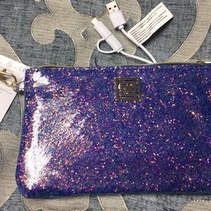 Liz Claiborne Charging Wristlet